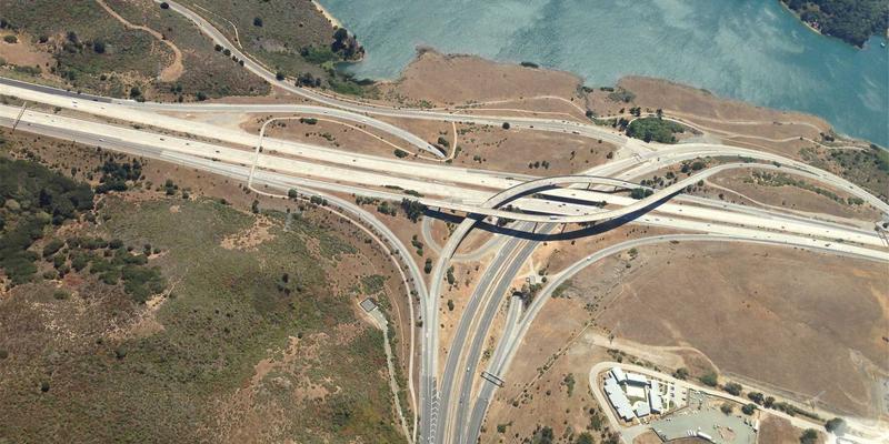 GL地板抗静电技术详解：数据中心与电子车间专用地板选购指南