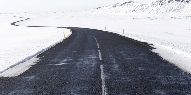 GL地板日常清洁与保养全攻略：专业地板解决方案助您延长使用寿命